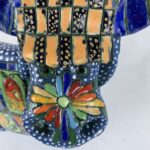 Blaue Kuh mit Blumen – Bild 8