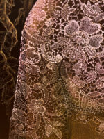 Dame mit Sonnenblumen – Bild 4