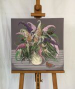 Schmetterlingsflieder in gelber Vase – Bild 2