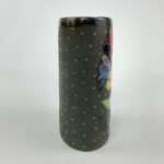 Bemalte kleine Vase mit bunter Blume – Bild 5