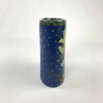 Bemalte kleine Vase mit bunten Chrysanthemen – Bild 5