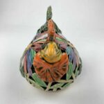 Bemalter Huhn-Windlicht mit bunten Blumen – Bild 5