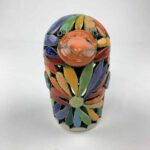 Bemalter Vogel-Windlicht mit bunten Kamillenblüten klein – Bild 5